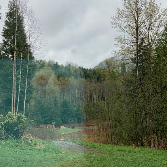 Meet your Posher, Krista - Picture 1 of 1